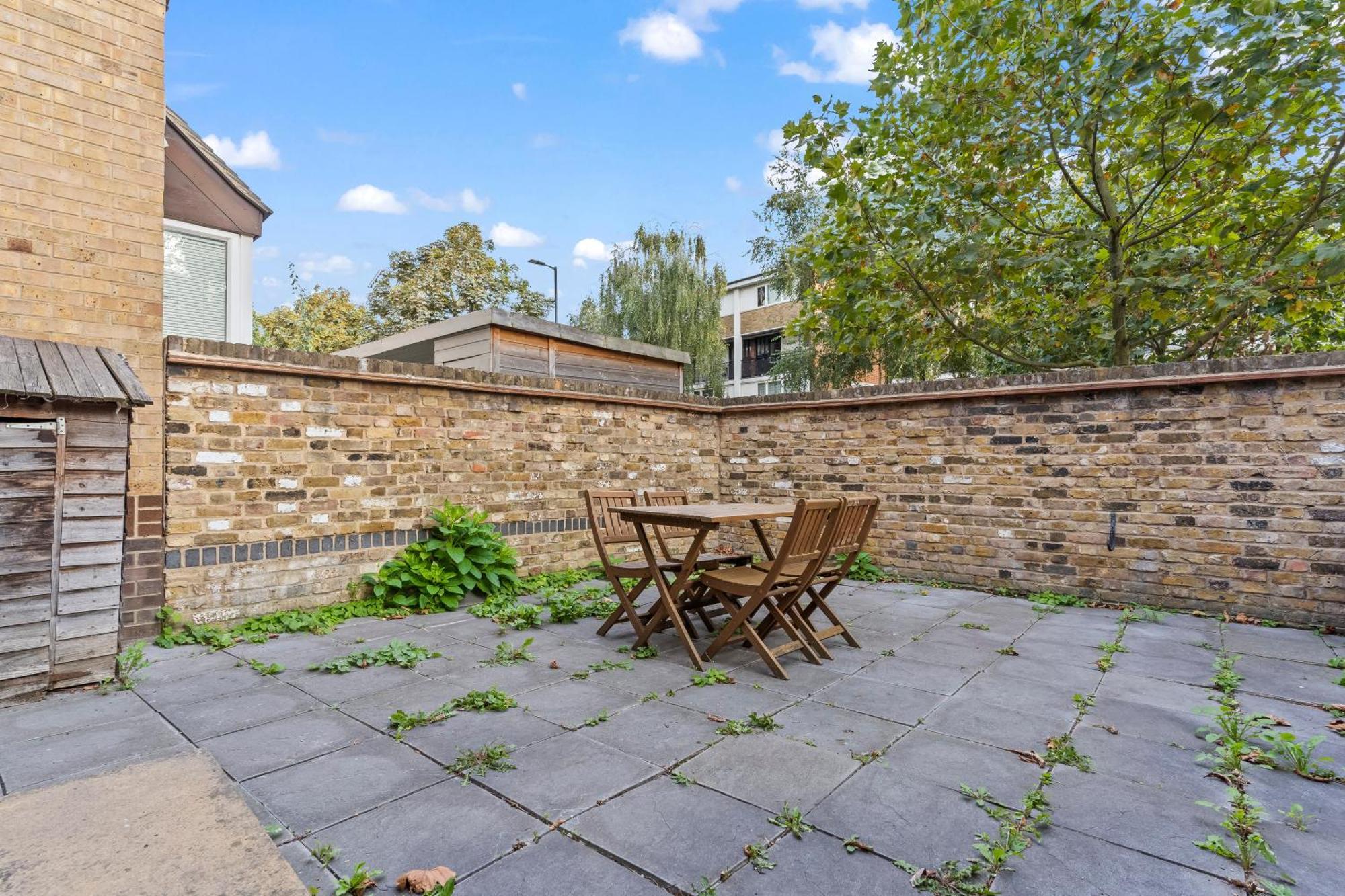 Lovely 4Br House In The City With Parking London Exteriör bild